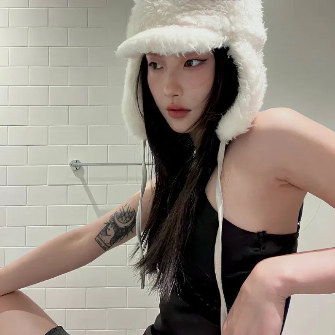 我有灵田，一天收粮十万斤